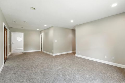 Tiny photo for 14831 Leesburg Road, Fort Wayne, IN 46818 (MLS # 202610993)