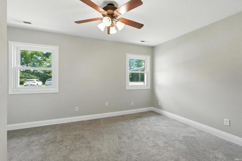 Tiny photo for 14831 Leesburg Road, Fort Wayne, IN 46818 (MLS # 202610993)