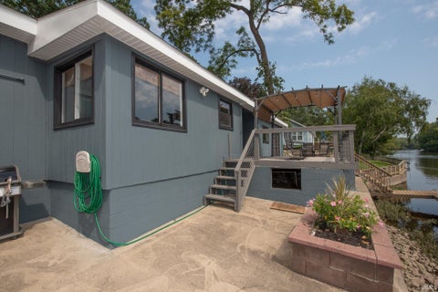 Tiny photo for 1721 N Francis Street, Monticello, IN 47960 (MLS # 202635550)
