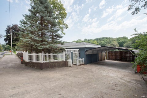 Tiny photo for 1721 N Francis Street, Monticello, IN 47960 (MLS # 202635550)