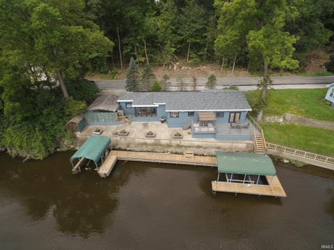 Photo of 1721 N Francis Street, Monticello, IN 47960 (MLS # 202635550)