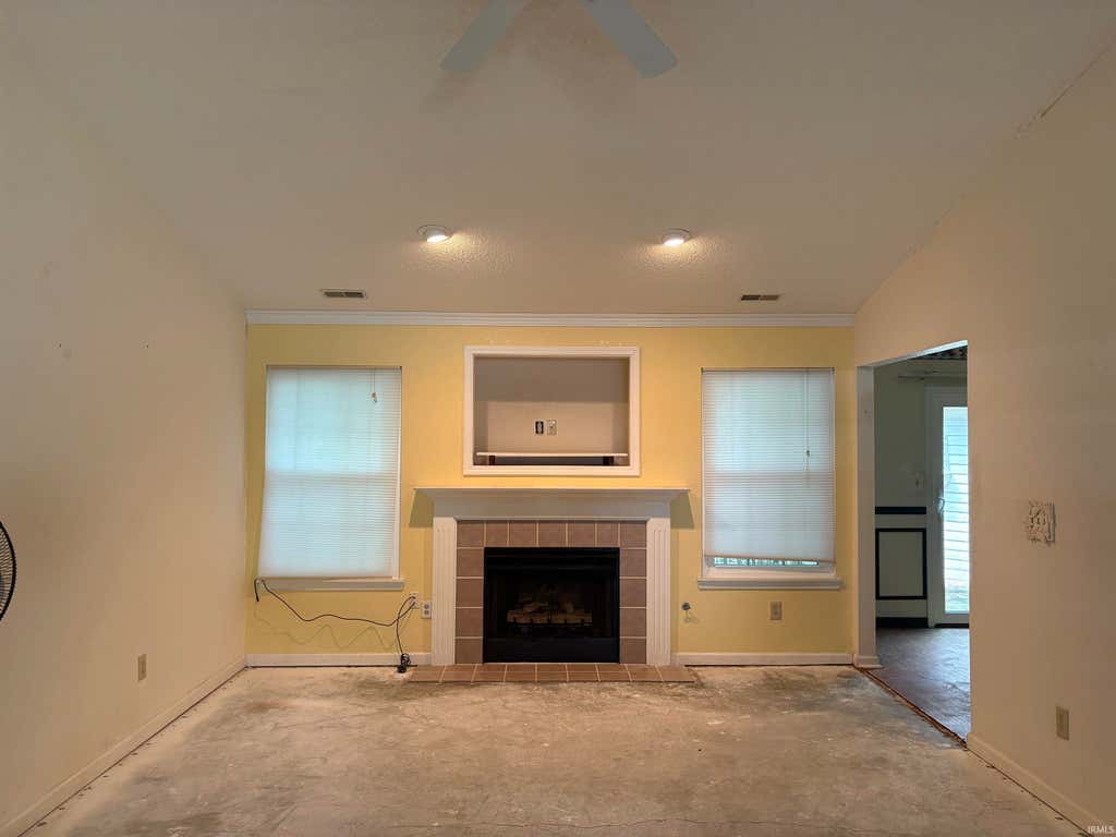 Photo of 570 S Cobblestone Court, Bloomington, IN 47403 (MLS # 202632234)