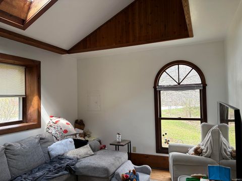 Tiny photo for 2420 N Mt Gilead Road, Bloomington, IN 47408 (MLS # 202610733)