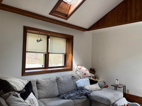 Tiny photo for 2420 N Mt Gilead Road, Bloomington, IN 47408 (MLS # 202610733)