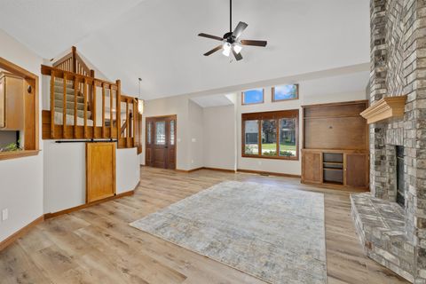 Tiny photo for 10833 Mill Lake Cove, Fort Wayne, IN 46845 (MLS # 202618620)