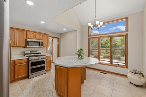Tiny photo for 10833 Mill Lake Cove, Fort Wayne, IN 46845 (MLS # 202618620)