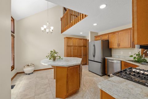 Tiny photo for 10833 Mill Lake Cove, Fort Wayne, IN 46845 (MLS # 202618620)