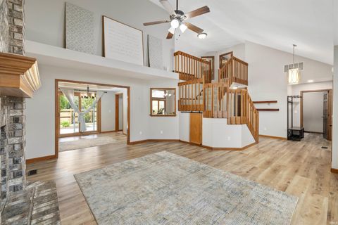 Tiny photo for 10833 Mill Lake Cove, Fort Wayne, IN 46845 (MLS # 202618620)