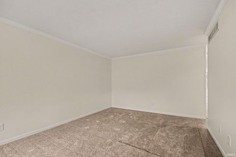 Tiny photo for 329 W 9Th Street, Mishawaka, IN 46544 (MLS # 202611637)