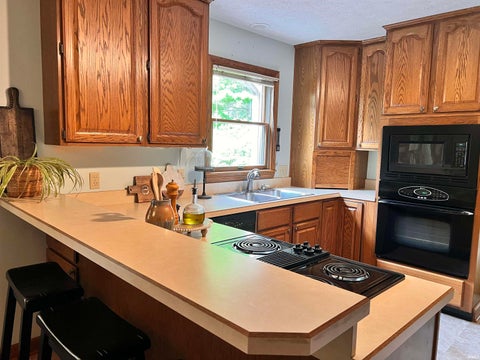 Tiny photo for 905 Salem Place, Lafayette, IN 47904 (MLS # 202630397)