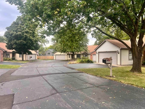 Tiny photo for 905 Salem Place, Lafayette, IN 47904 (MLS # 202630397)