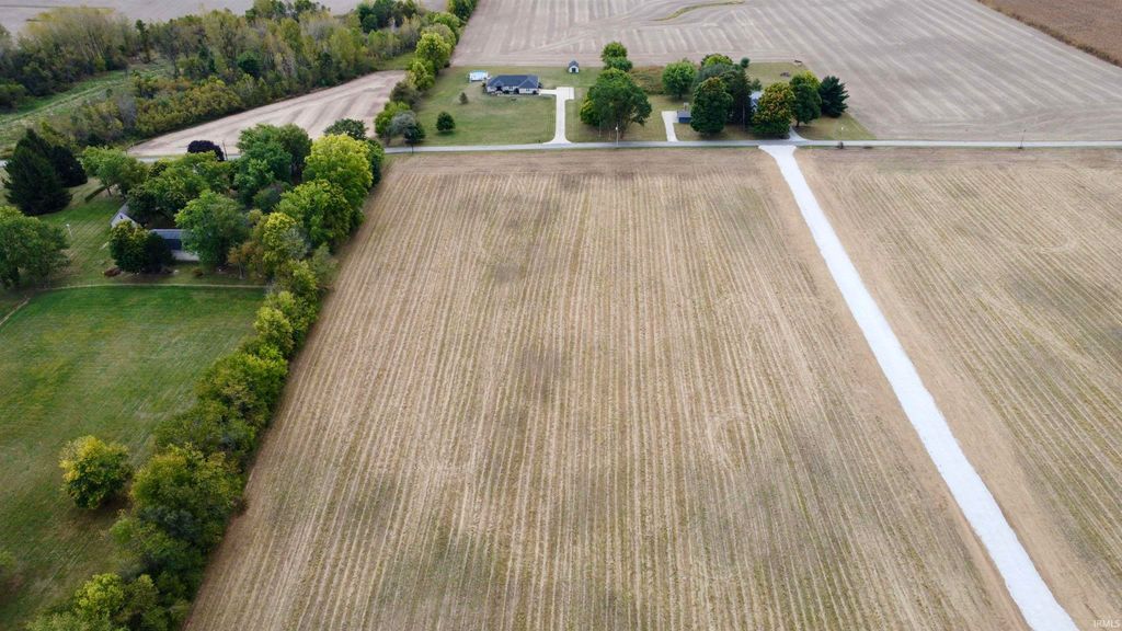 Photo of 0 LOT#4 W County Road 1050 S Road, Pendleton, IN 46064 (MLS # 202601272)