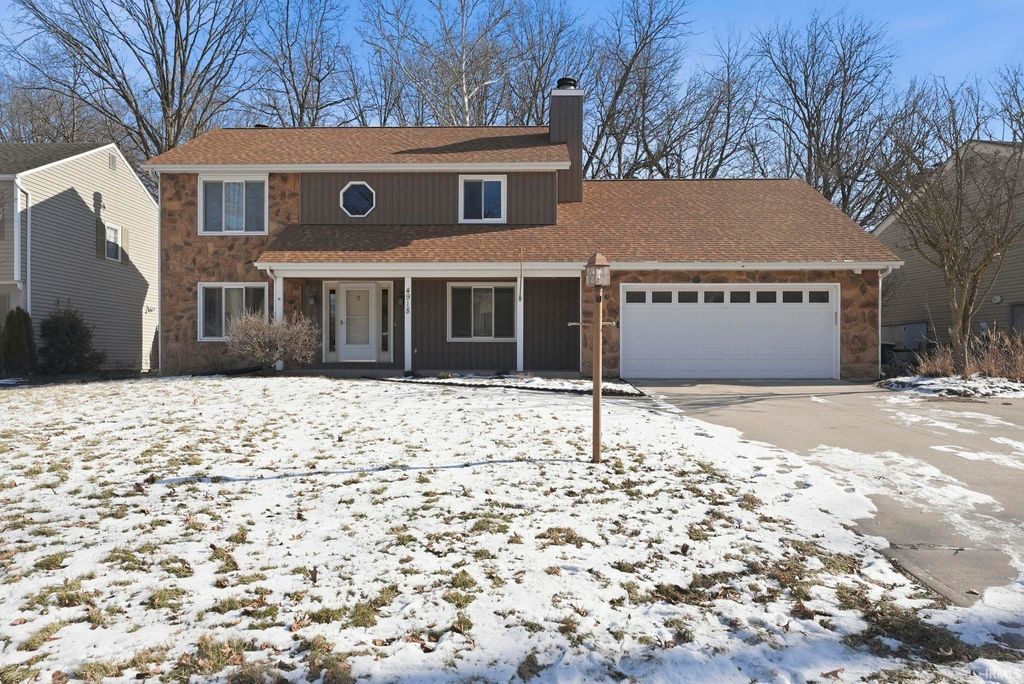 Photo of 4918 Oak Creek Crossing, Fort Wayne, IN 46835 (MLS # 202601449)