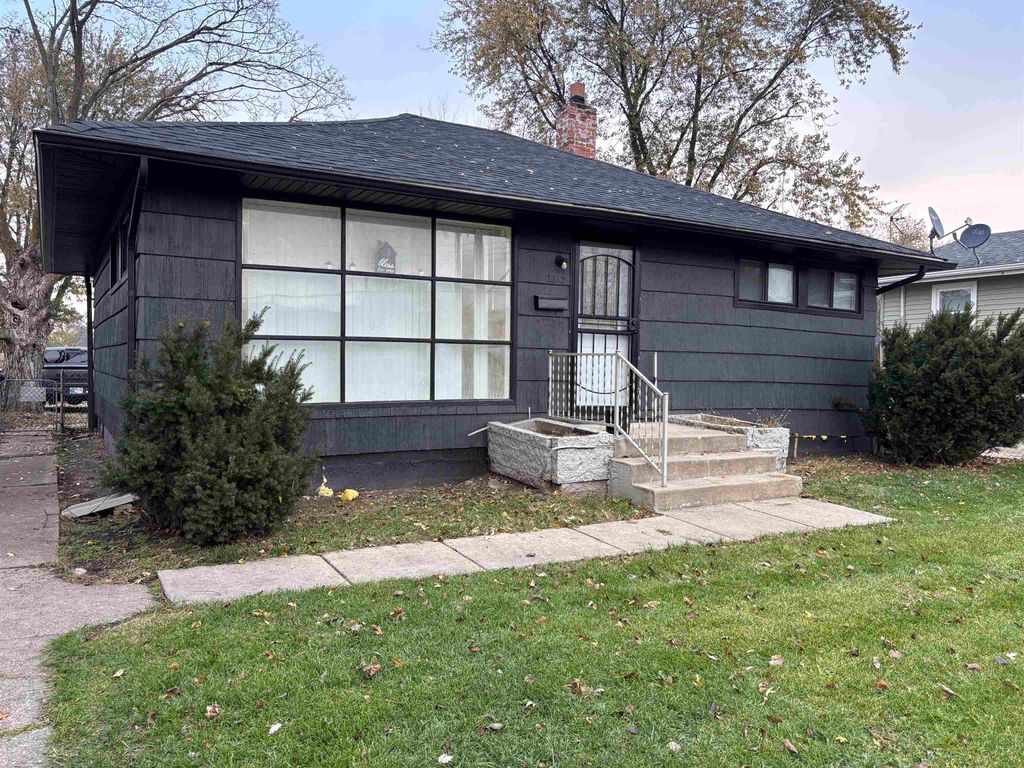 Photo of 2813 W Sample Street, South Bend, IN 46619 (MLS # 202547013)