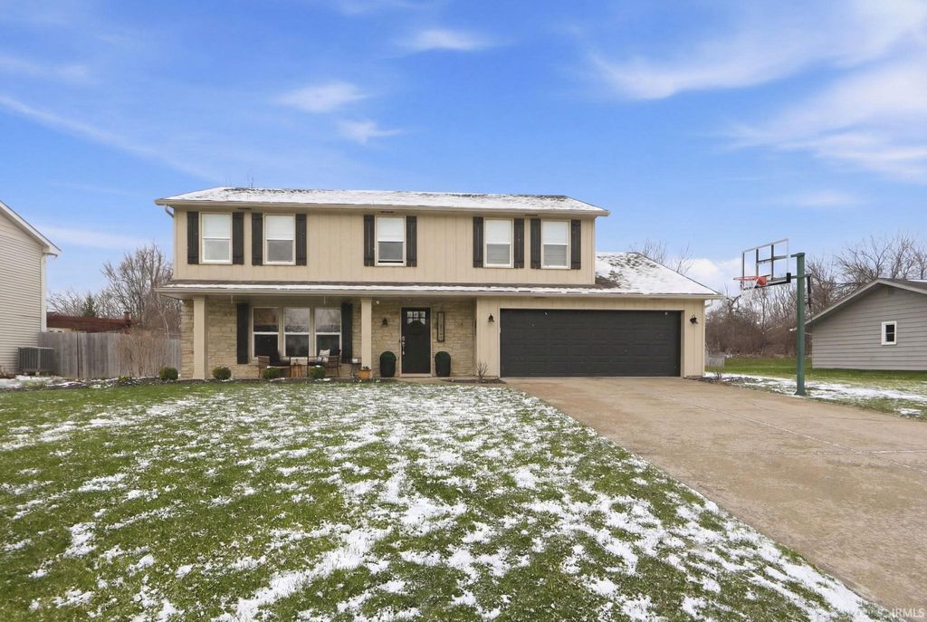 Photo of 11233 Shalimar Drive, Fort Wayne, IN 46845 (MLS # 202609339)