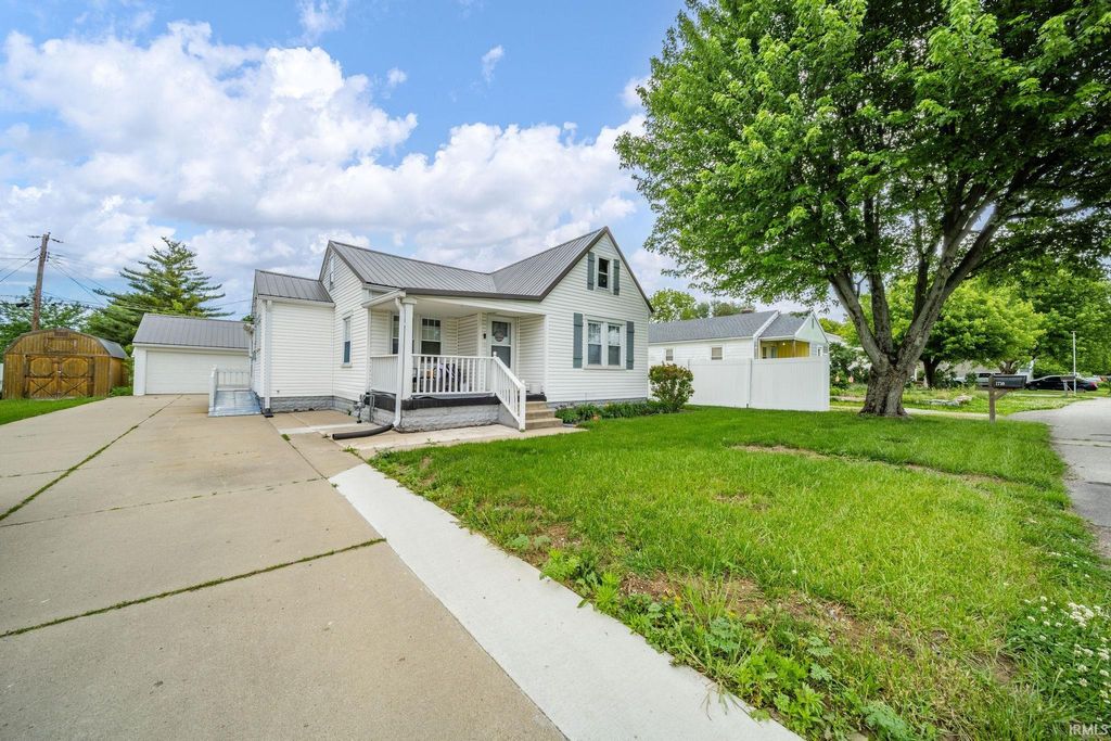 Photo of 1710 E 22nd Street, Muncie, IN 47302 (MLS # 202619666)