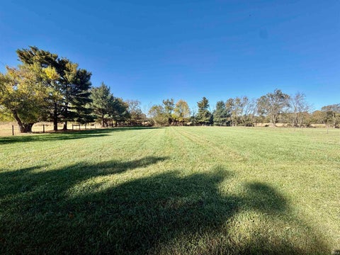 Tiny photo for 405 N 300 W Road #w, Kokomo, IN 46901 (MLS # 202643278)