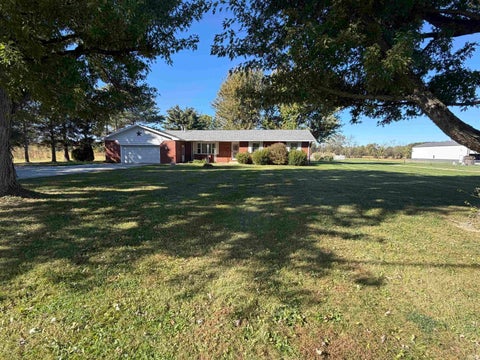 Tiny photo for 405 N 300 W Road #w, Kokomo, IN 46901 (MLS # 202643278)
