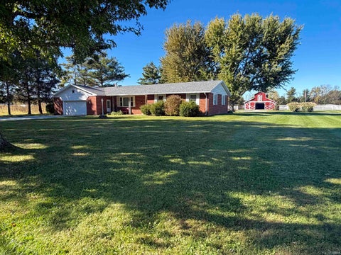 Tiny photo for 405 N 300 W Road #w, Kokomo, IN 46901 (MLS # 202643278)