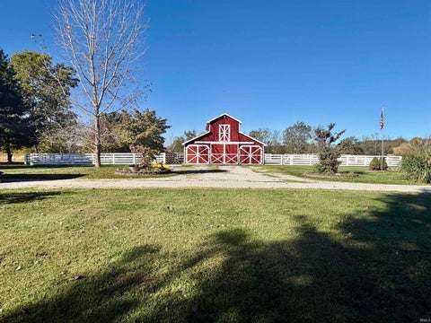 Tiny photo for 405 N 300 W Road #w, Kokomo, IN 46901 (MLS # 202643278)