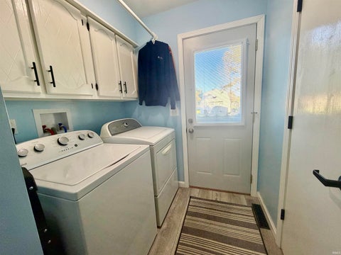 Tiny photo for 405 N 300 W Road #w, Kokomo, IN 46901 (MLS # 202643278)