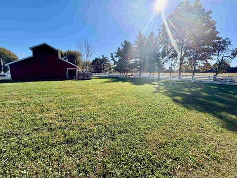 Tiny photo for 405 N 300 W Road #w, Kokomo, IN 46901 (MLS # 202643278)