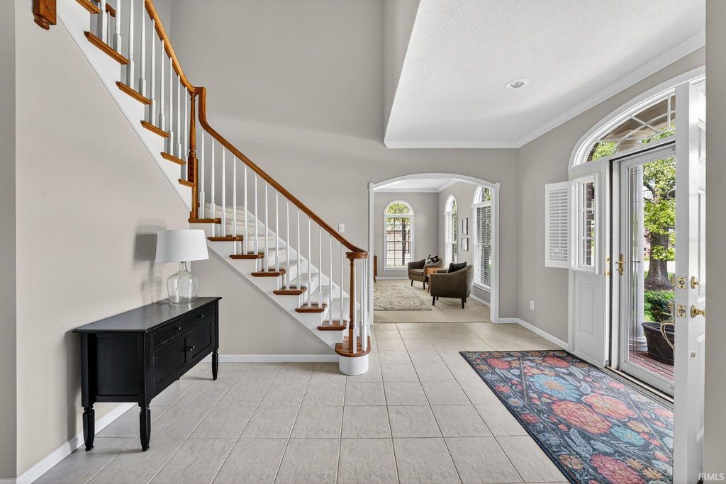 Photo of 14296 Parkridge Drive, Granger, IN 46530 (MLS # 202619701)