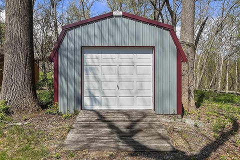 Tiny photo for 1323 Ichabod Lane, Monticello, IN 47960 (MLS # 202615010)