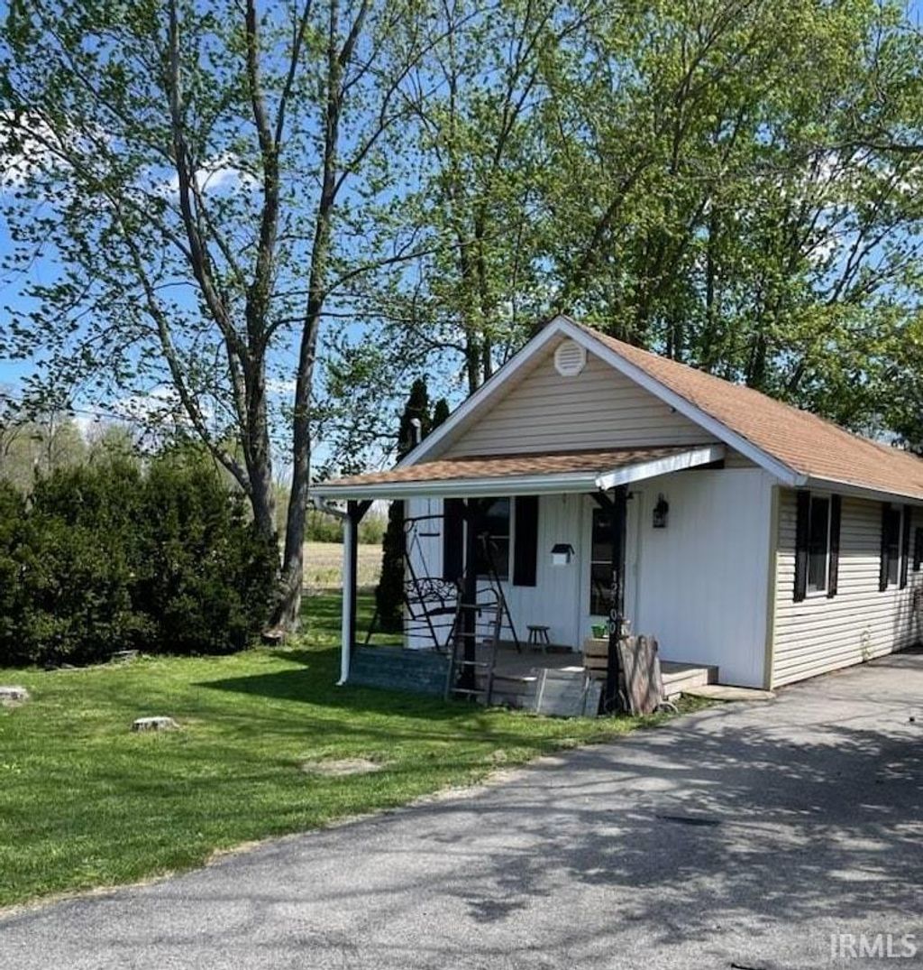 Photo of 12500 S County Road 700 E. Road, Losantville, IN 47354 (MLS # 202614327)