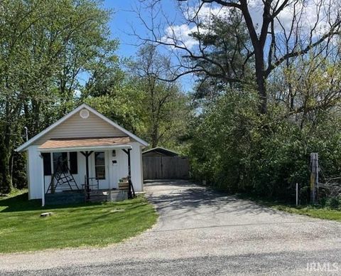 Photo of 12500 S County Road 700 E. Road, Losantville, IN 47354 (MLS # 202614327)