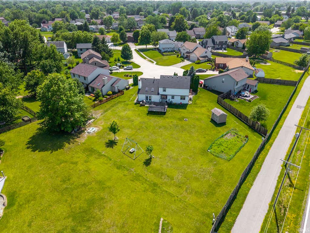 Photo of 5826 Leesville Place, Fort Wayne, IN 46835 (MLS # 202626221)