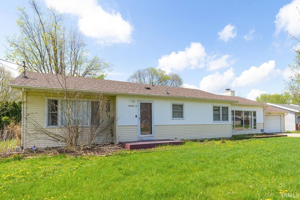 Photo of 54835 Eisenhower Drive, Elkhart, IN 46514 (MLS # 202613766)
