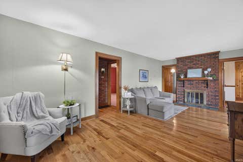 Tiny photo for 2300 H Street, Bedford, IN 47421 (MLS # 202624739)