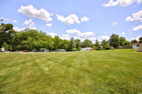 Tiny photo for 2300 H Street, Bedford, IN 47421 (MLS # 202624739)