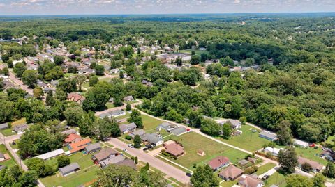 Tiny photo for 2300 H Street, Bedford, IN 47421 (MLS # 202624739)