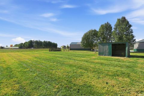 Tiny photo for 3734 W 350 S., Kokomo, IN 46902 (MLS # 202548907)