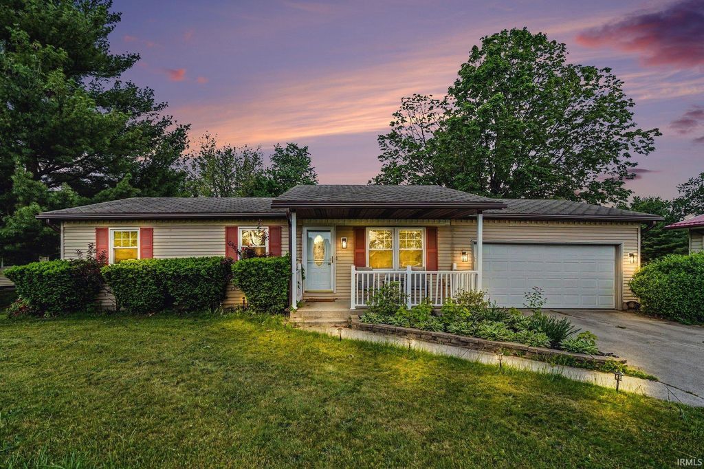 Photo of 53759 Cleveland Trails Drive, Elkhart, IN 46514 (MLS # 202619204)