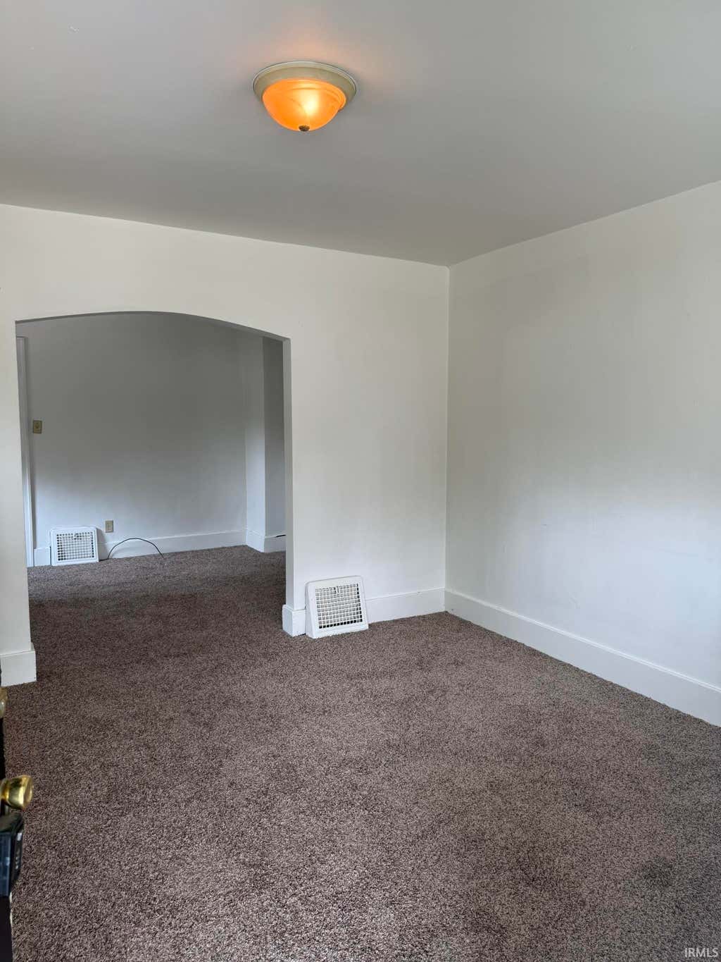 Photo of 4438 Weisser Park, Fort Wayne, IN 46806 (MLS # 202632387)