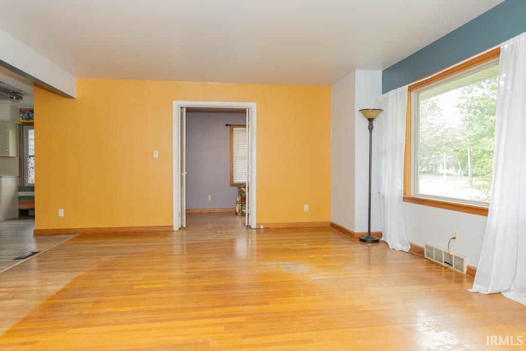 Photo of 1709 Southeast Boulevard, Evansville, IN 47714 (MLS # 202615751)