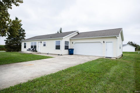 Photo for 154 MEADOWS EAST Parkway