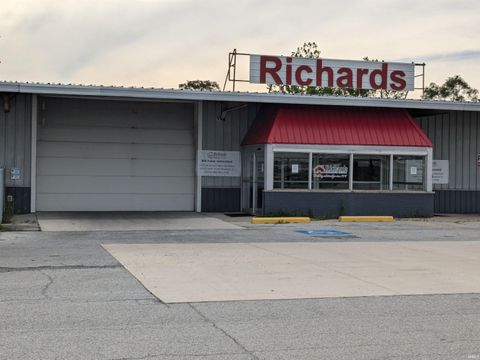 Tiny photo for 1801 E North Street, Kokomo, IN 46901 (MLS # 202423549)