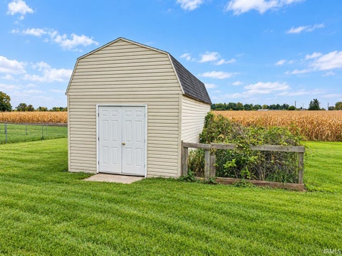 Tiny photo for 2268 E Sycamore Drive, Rochester, IN 46975 (MLS # 202643099)