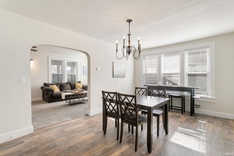 Tiny photo for 1321 N Brookfield Street, South Bend, IN 46628 (MLS # 202606506)