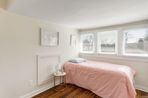 Tiny photo for 1321 N Brookfield Street, South Bend, IN 46628 (MLS # 202606506)