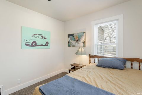 Tiny photo for 1321 N Brookfield Street, South Bend, IN 46628 (MLS # 202606506)