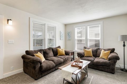 Tiny photo for 1321 N Brookfield Street, South Bend, IN 46628 (MLS # 202606506)