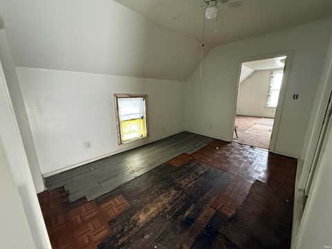 Tiny photo for 1318 Fountain Avenue, Evansville, IN 47710 (MLS # 202624666)