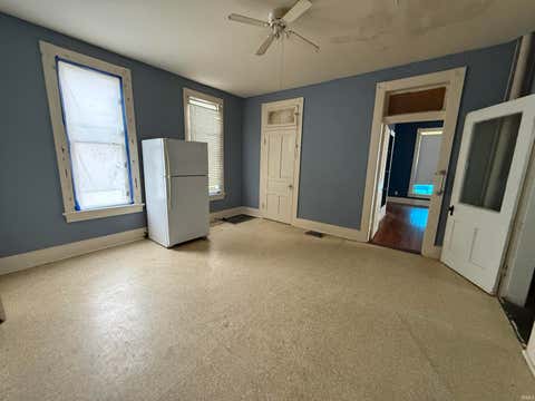 Tiny photo for 1318 Fountain Avenue, Evansville, IN 47710 (MLS # 202624666)