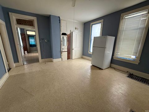 Tiny photo for 1318 Fountain Avenue, Evansville, IN 47710 (MLS # 202624666)
