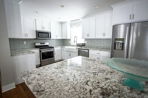 Tiny photo for 121 S Smith Road, Bloomington, IN 47408 (MLS # 202540772)